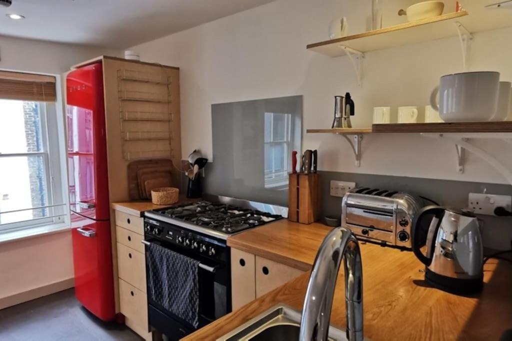 Spacious 2 Bedroom Apartment In The Heart Of Soho. London Exterior foto