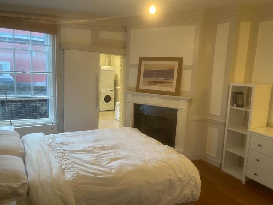 Spacious 2 Bedroom Apartment In The Heart Of Soho. London Exterior foto